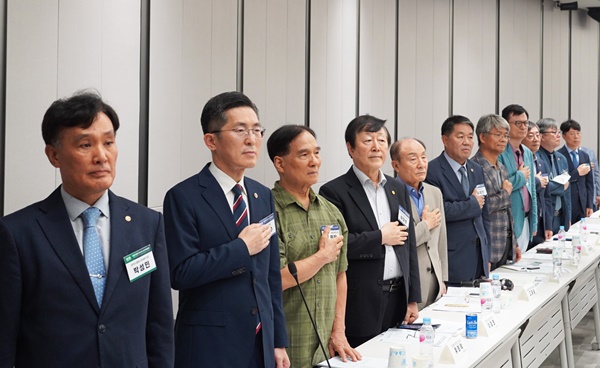 ▲ 올해 이필수 회장에 대한 불신임 임총이 개최됐다.