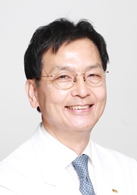 ▲ 이정재 병원장.