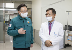 ▲ 조규홍 장관이 용인 강남병원을 방문했다.